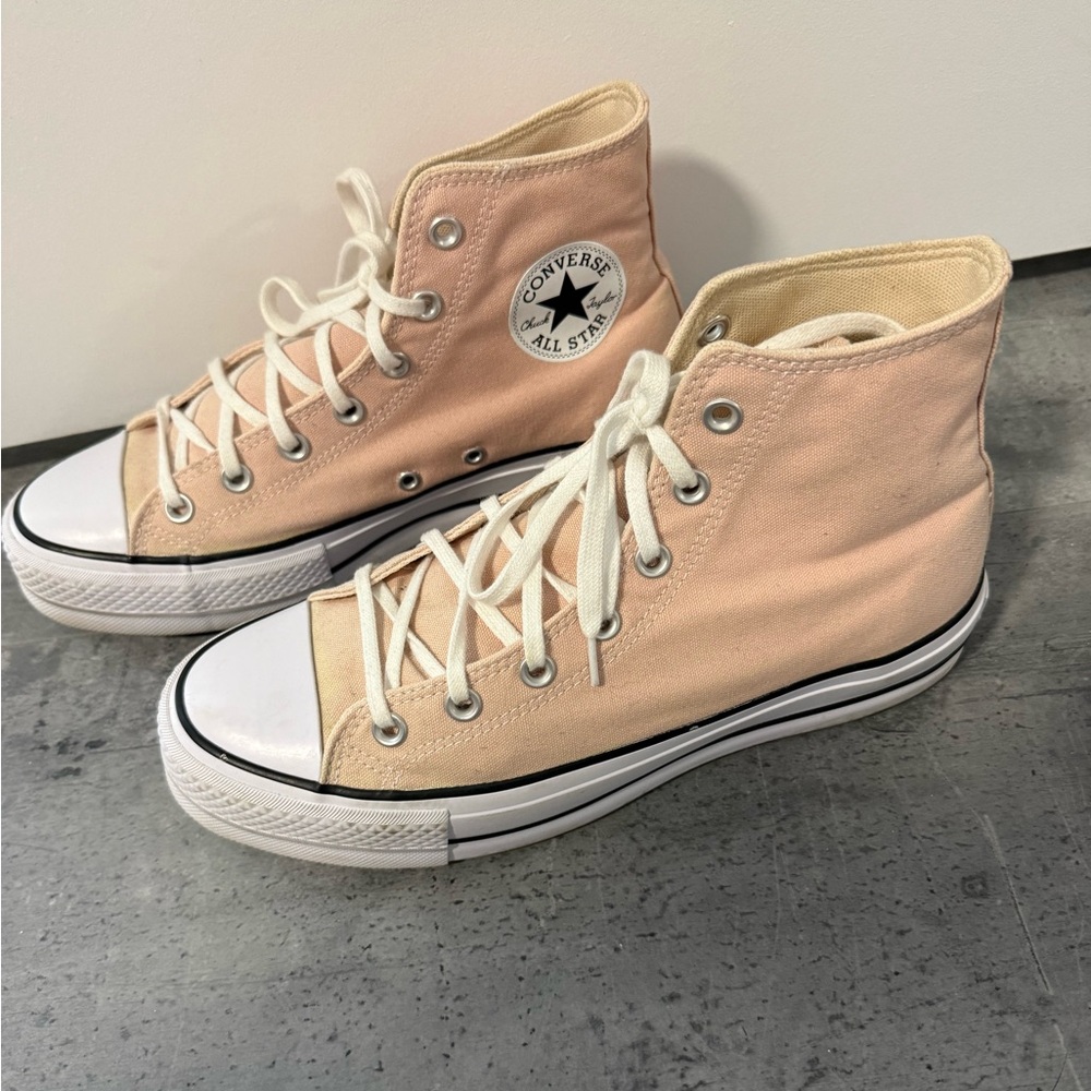 CONVERSE Women's pink High-Top platform Sneakers - Picture 4 of 7